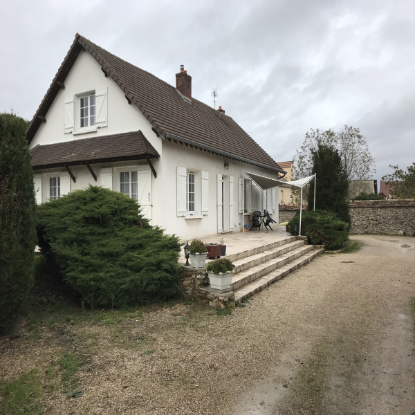 Offres de location Maison Ballancourt-sur-Essonne 91610